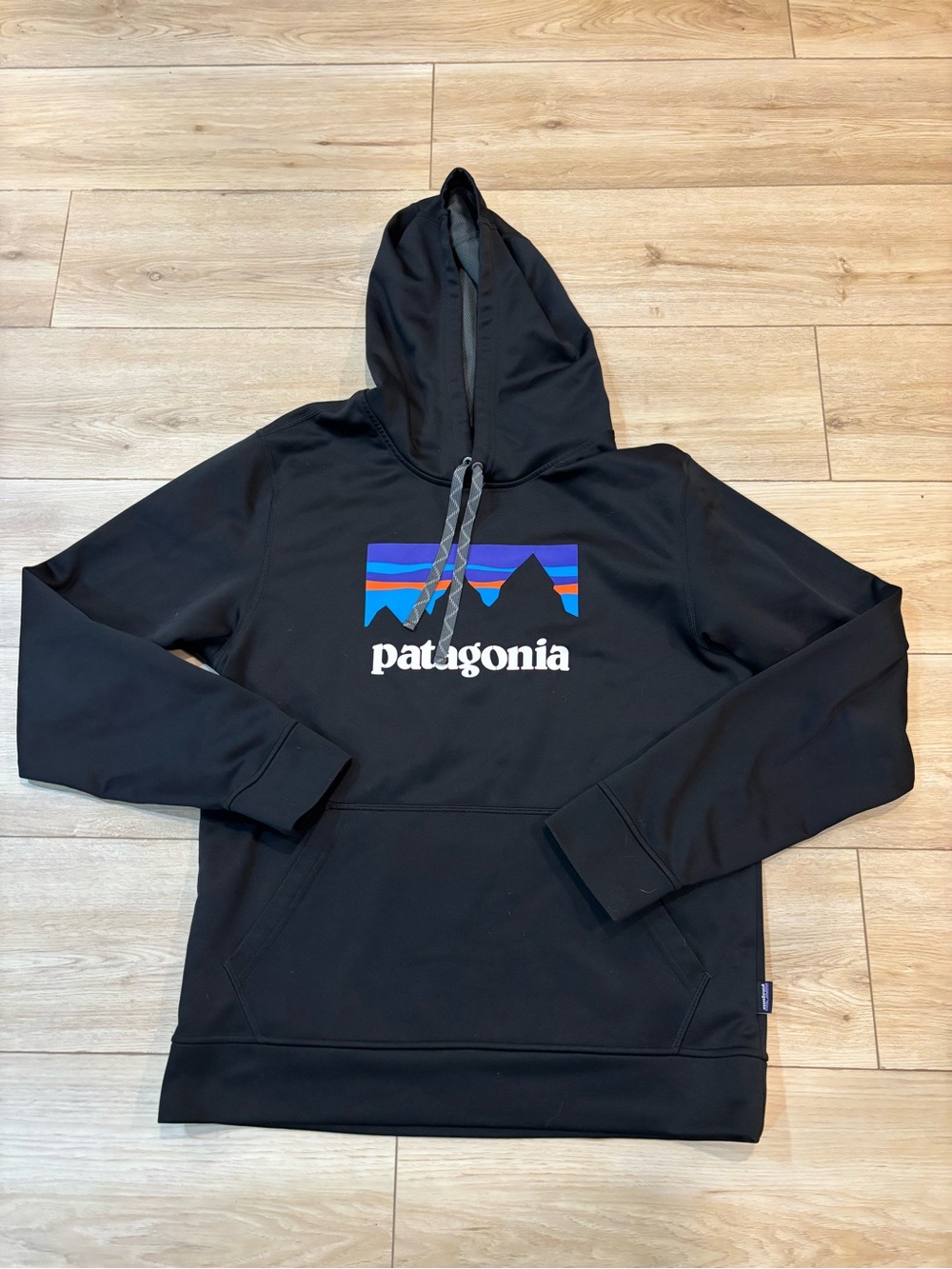 Patagonia Mens Shop Sticker PolyCycle Hoodie Black STY39518 Medium M Pullover